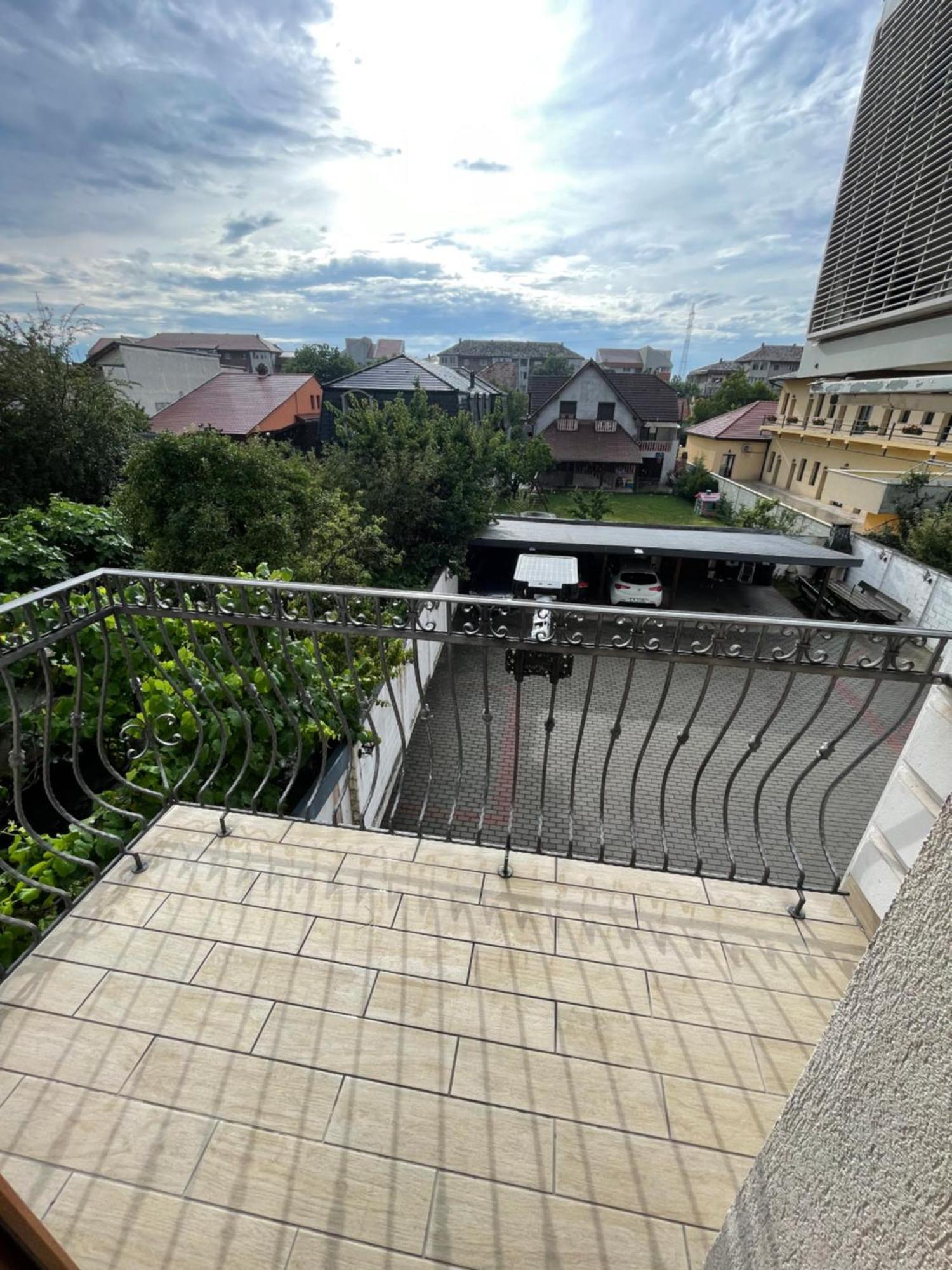 Apartment In The Villa Northern Dreams #1 Parking Included In Price Timişoara Exterior foto